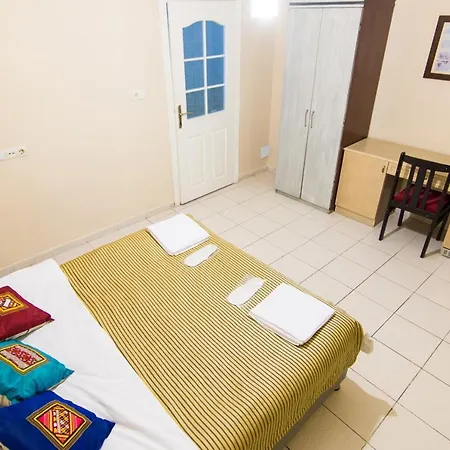 White Palace Aparthotel